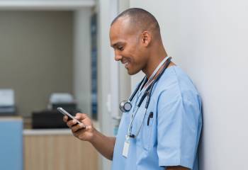 Can a Digital Gratitude Journal Help Nurses Under Stress?