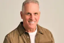 Headshot of Mel Owens, the Golden Bachelor