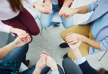 Can Helping Others Keep You Sober?