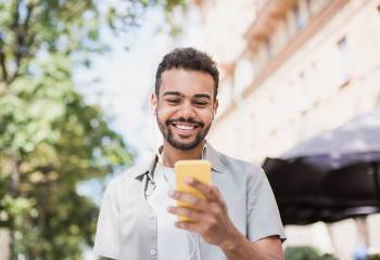 How Technology Can Be Part of a Happy Life