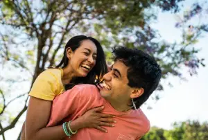 The Surprising Health Boost of Feeling Happy With Someone Else