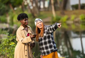 Why Loving Moments With Strangers Carry Lasting Benefits